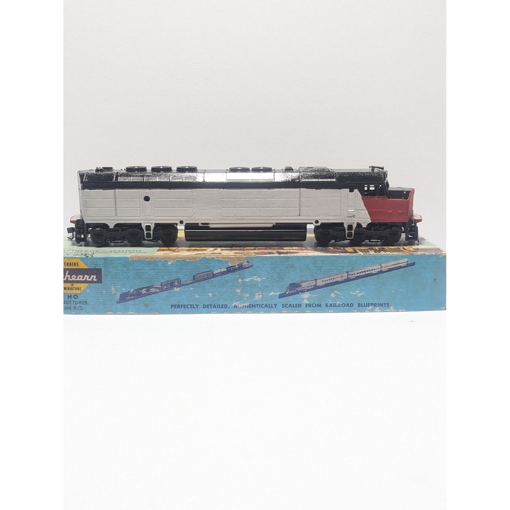 Athearn Vintage HO FP45 Powered Diesel Locomotive Custom Painted Train 3623
